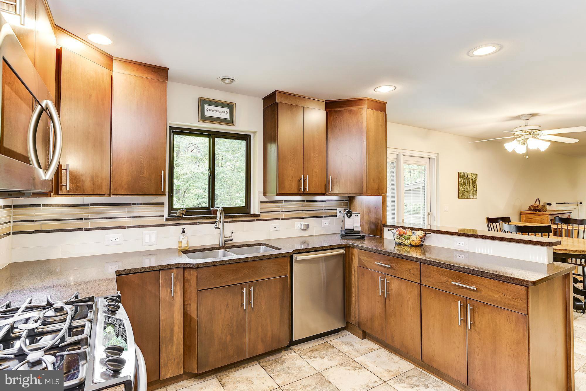 2806 Fennel Road Edgewater, MD 21037 - Photo 8 of 30 Kitchen