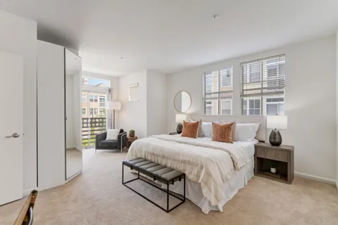$1,149,000 | 550 Ortega Avenue, Unit B330, Mountain View, CA 94040