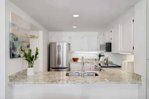 $1,149,000 | 550 Ortega Avenue, Unit B330, Mountain View, CA 94040