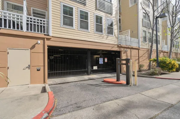 $1,149,000 | 550 Ortega Avenue, Unit B330, Mountain View, CA 94040