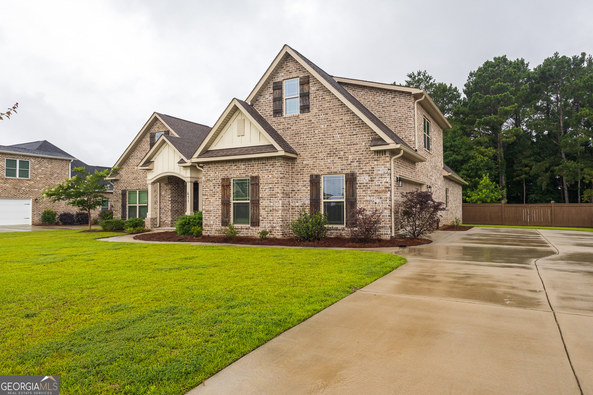 411 Stonegate Trail Perry, GA 31069 - Photo 2 of 44
