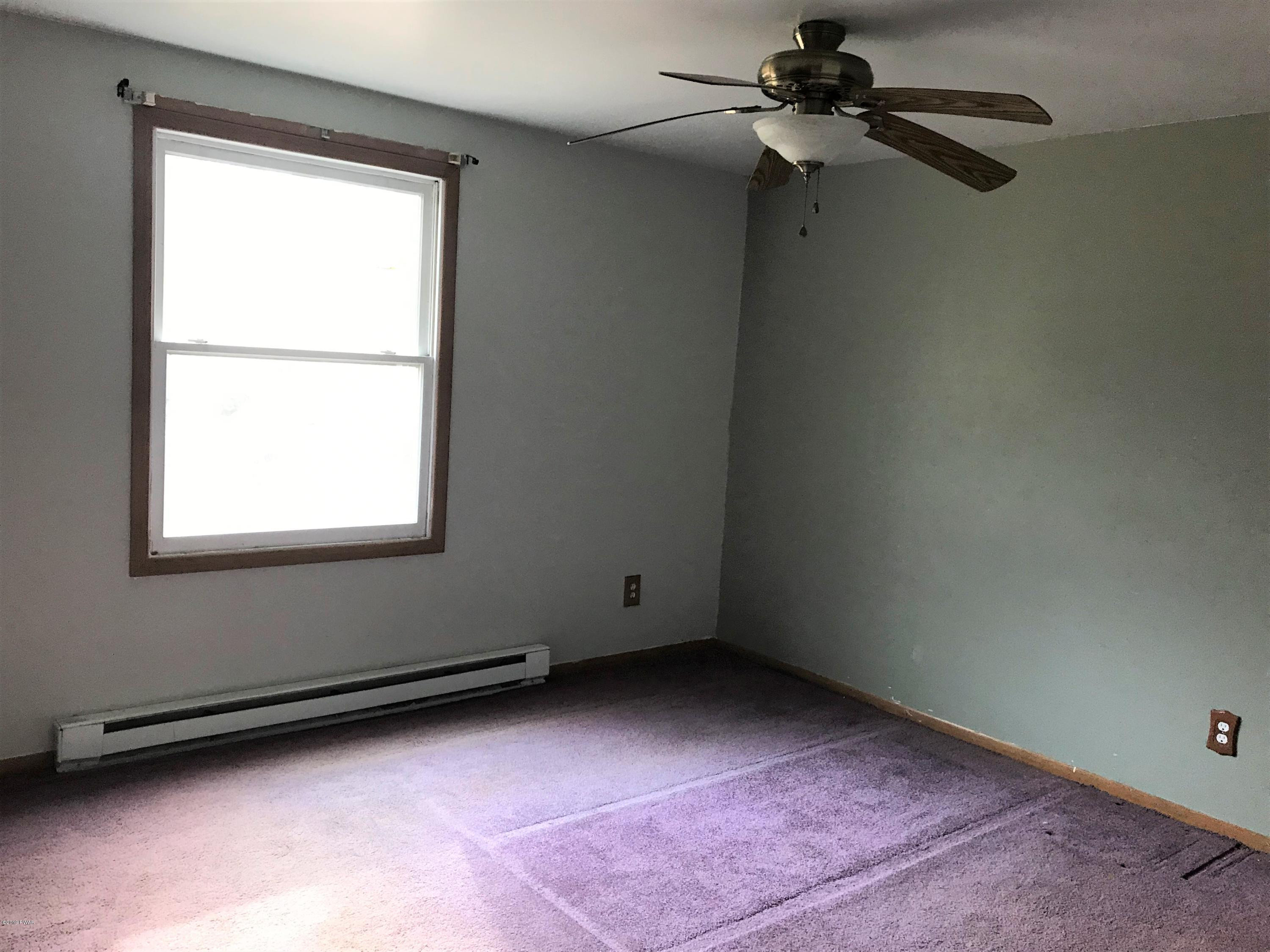 116 Keystone Drive Dingmans Ferry, PA 18328 - Photo 12 of 22