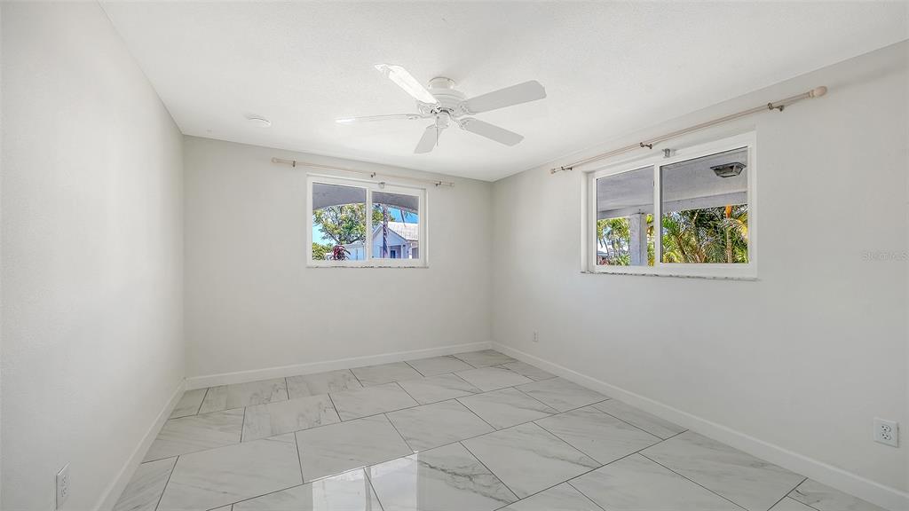 554 Spanish Drive South Longboat Key, FL 34228 - Photo 25 of 72