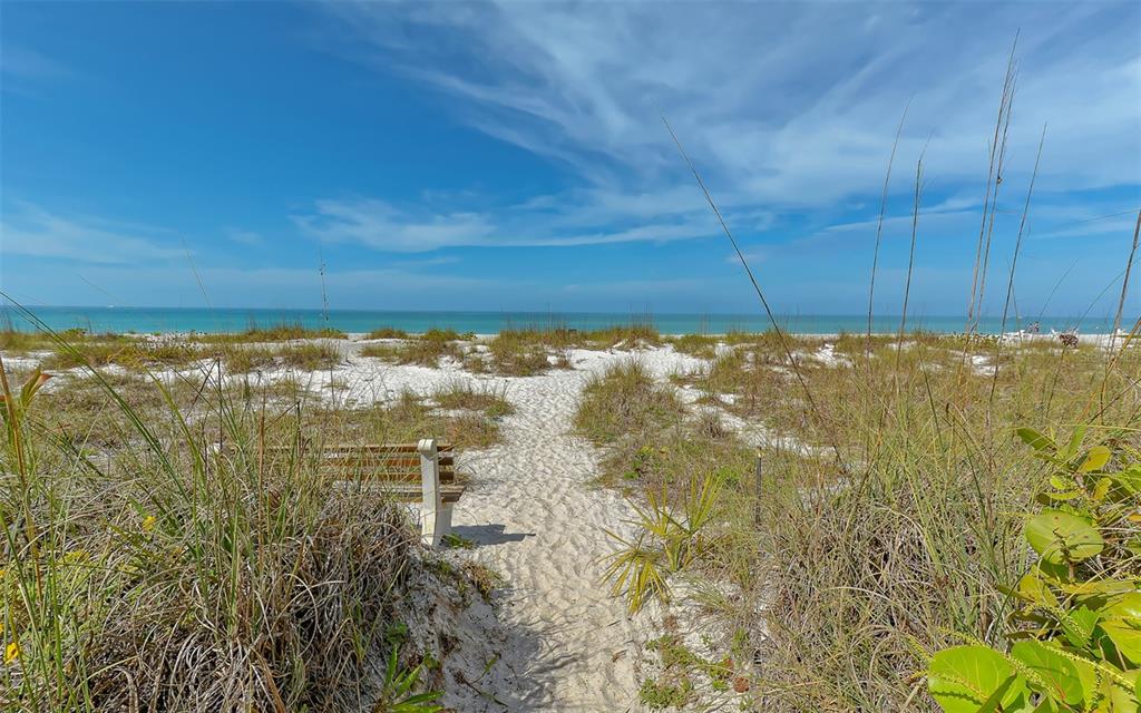 554 Spanish Drive South Longboat Key, FL 34228 - Photo 67 of 72