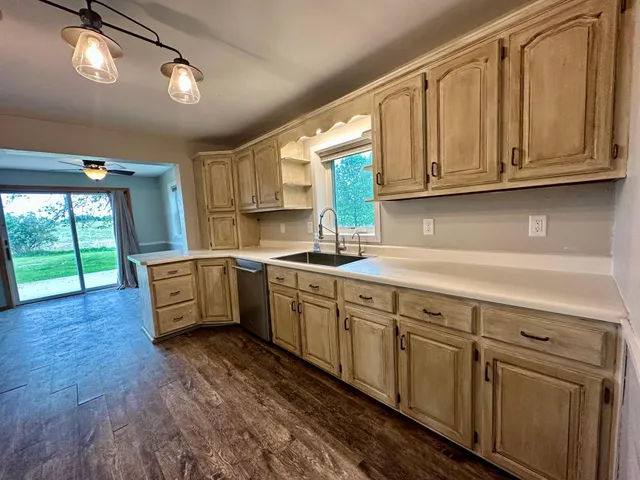 $305,000 | 210 160th Avenue, Edgerton, MN 56128