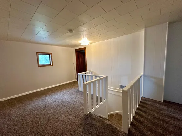 $305,000 | 210 160th Avenue, Edgerton, MN 56128