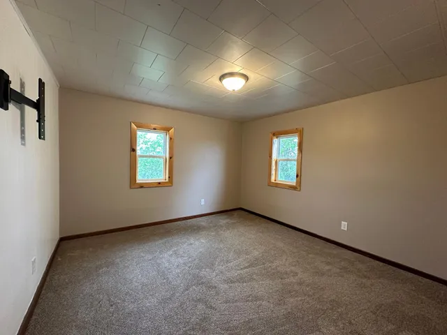 $305,000 | 210 160th Avenue, Edgerton, MN 56128