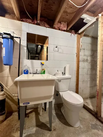 $305,000 | 210 160th Avenue, Edgerton, MN 56128