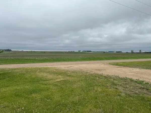 $305,000 | 210 160th Avenue, Edgerton, MN 56128