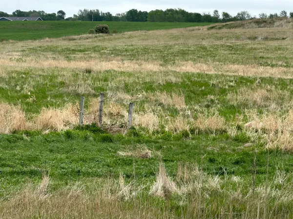 $305,000 | 210 160th Avenue, Edgerton, MN 56128