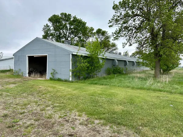 $305,000 | 210 160th Avenue, Edgerton, MN 56128
