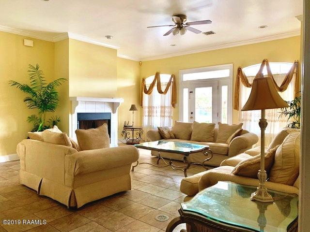 1013 Rosedown Lane Lafayette, LA 70503 - Photo 2 of 16