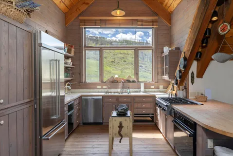 $2,695,000 | 5109 County Rd M44, Placerville, CO 81430