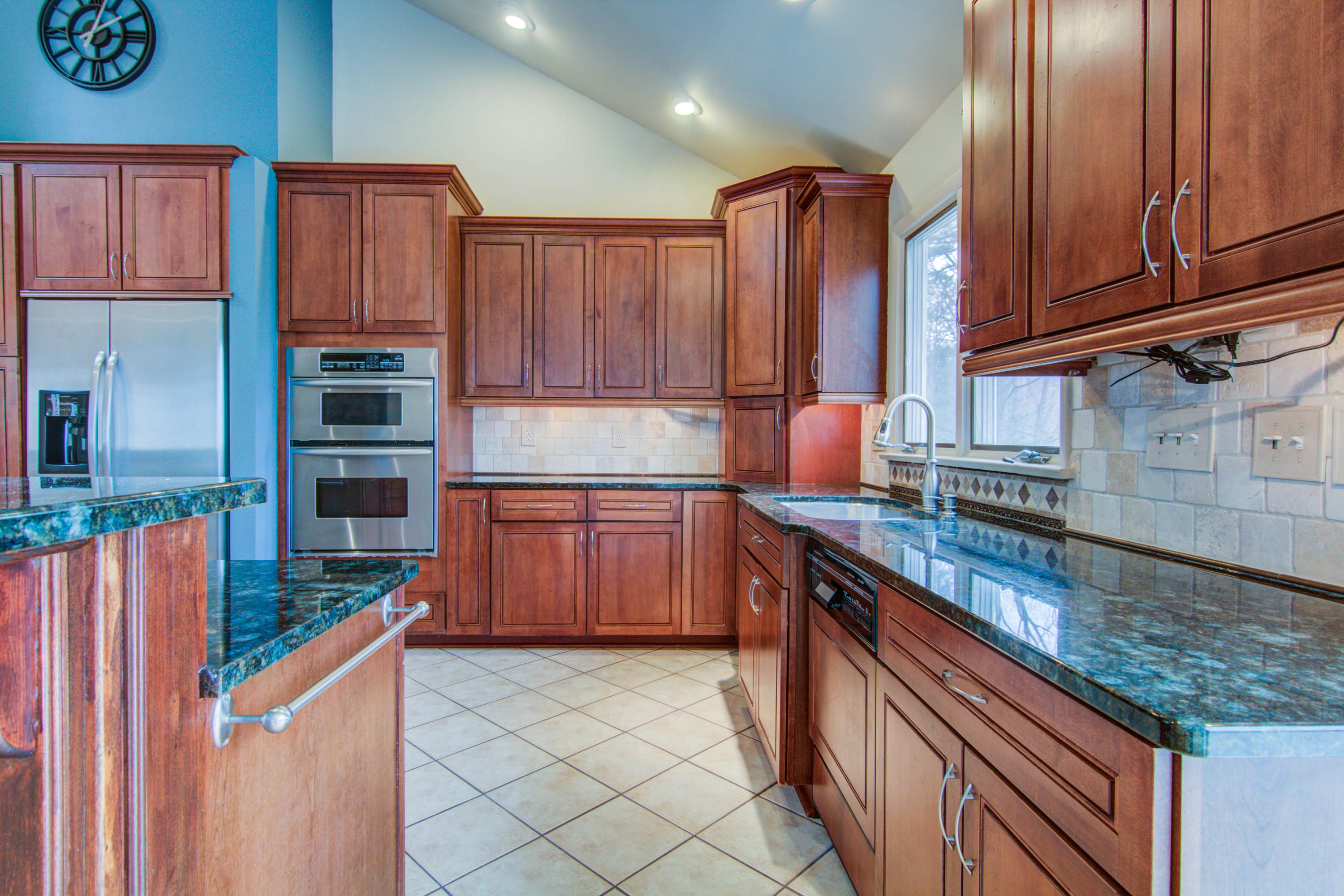 5031 Upland Game Road Roanoke, VA 24018 - Photo 14 of 39 Kitchen