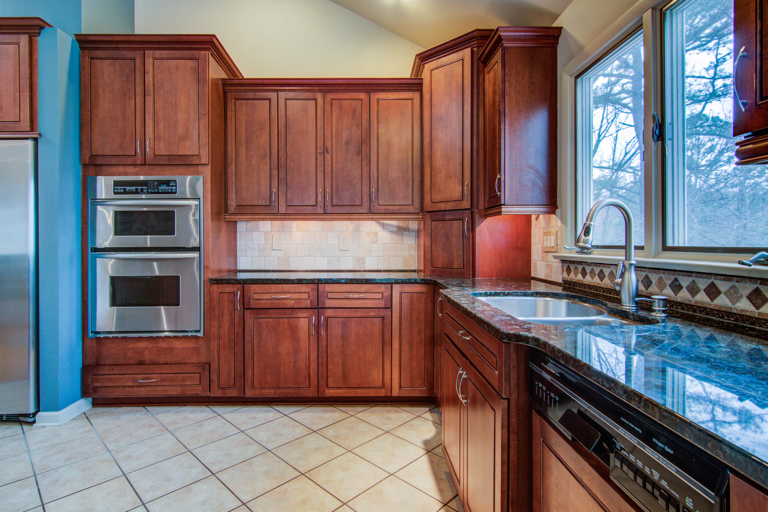 5031 Upland Game Road Roanoke, VA 24018 - Photo 15 of 39 Kitchen