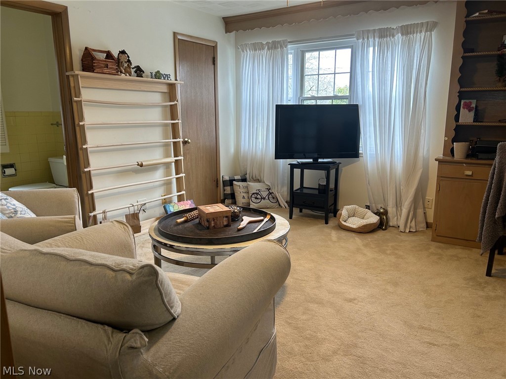 2537 Falmouth Road Akron, OH 44333 - Photo 21 of 35