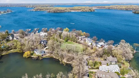 $499,000 | 185 Lakeview Avenue, Excelsior, MN 55331