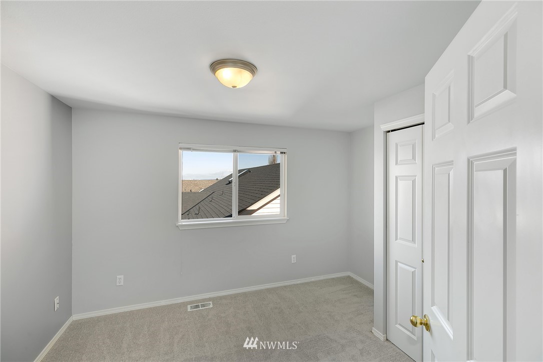 329 South 21st Street Renton, WA 98055 - Photo 22 of 25