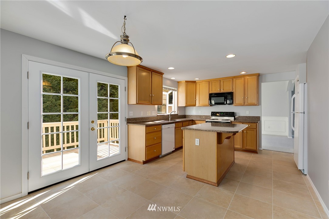 329 South 21st Street Renton, WA 98055 - Photo 8 of 25