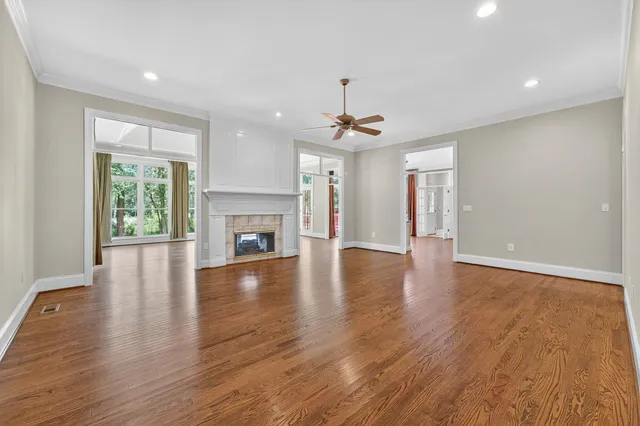 $880,000 | 228 Indian Wells Drive, Spartanburg, SC 29306