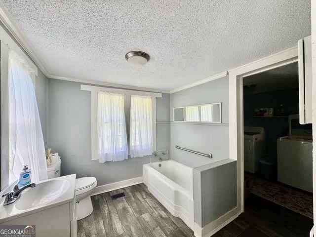 $124,900 | 513 College Street Northeast, Dawson, GA 39842