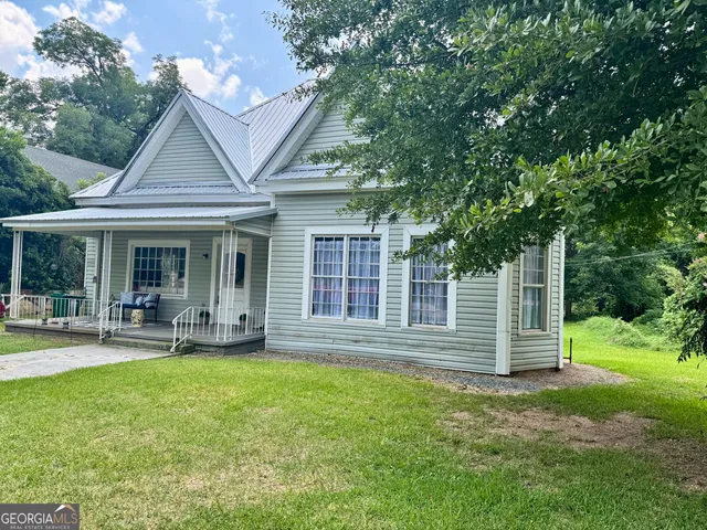 $124,900 | 513 College Street Northeast, Dawson, GA 39842