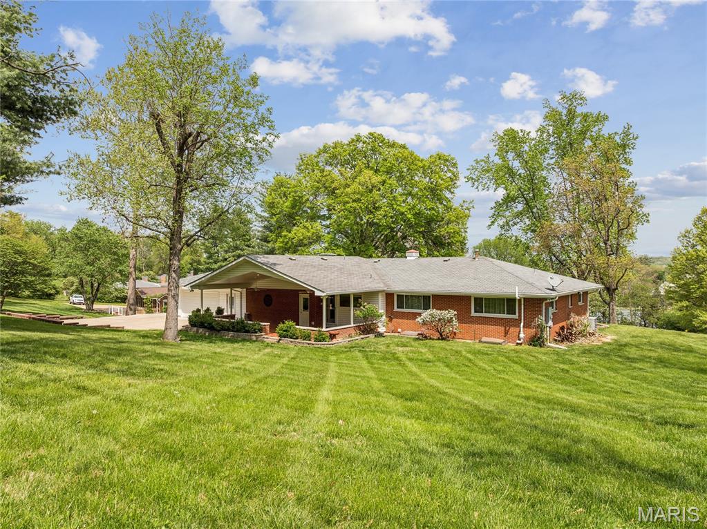 9 Lochhaven Lane Ballwin, MO 63021 - Photo 6 of 57