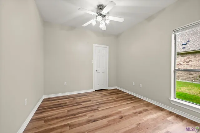 $2,350 | 41206 Colonial Drive, Sorrento, LA 70778