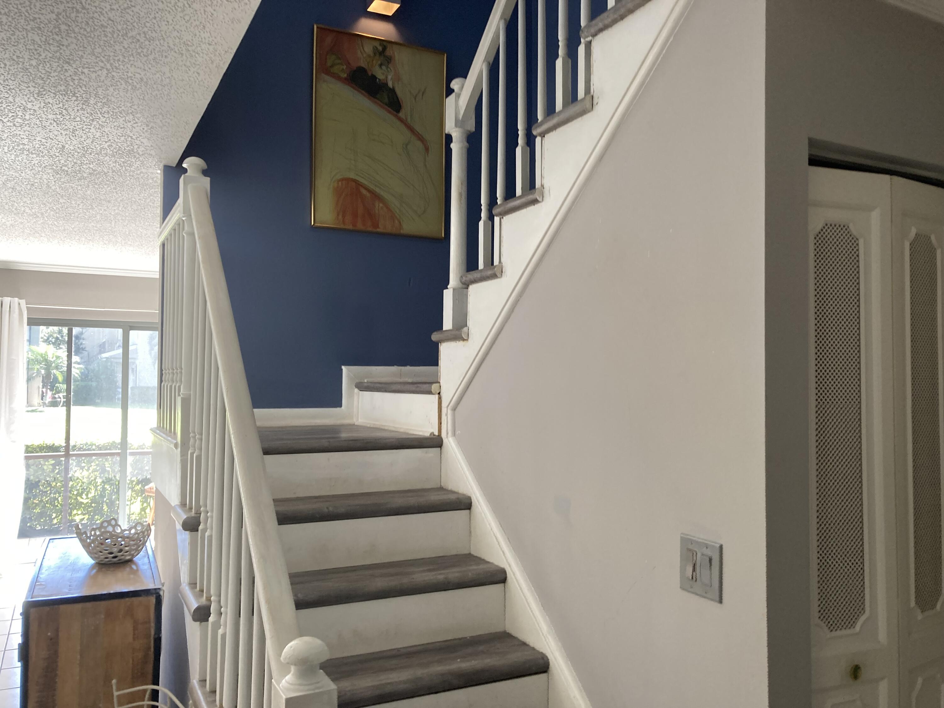 9120 Southeast Riverfront Terrace, Unit A Jupiter, FL 33469 - Photo 11 of 25 IMG_5706