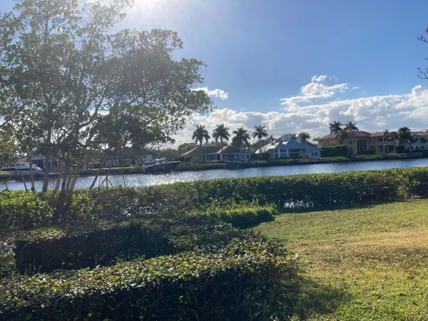 $235,500 | 9120 Southeast Riverfront Terrace, Unit A, Jupiter, FL 33469