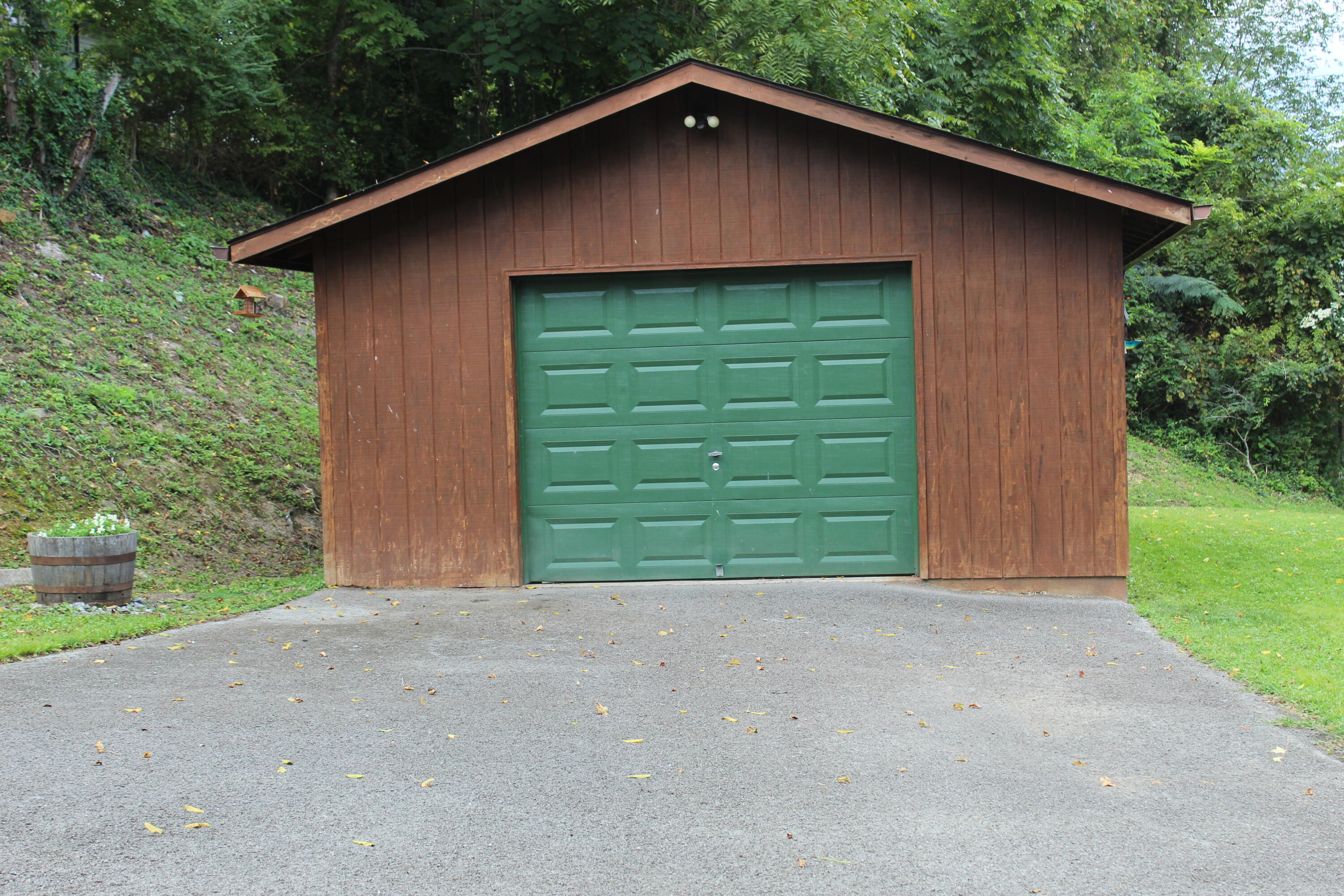 119 Ironwood Road Middlesboro, KY 40965 - Photo 25 of 52 IMG_1357