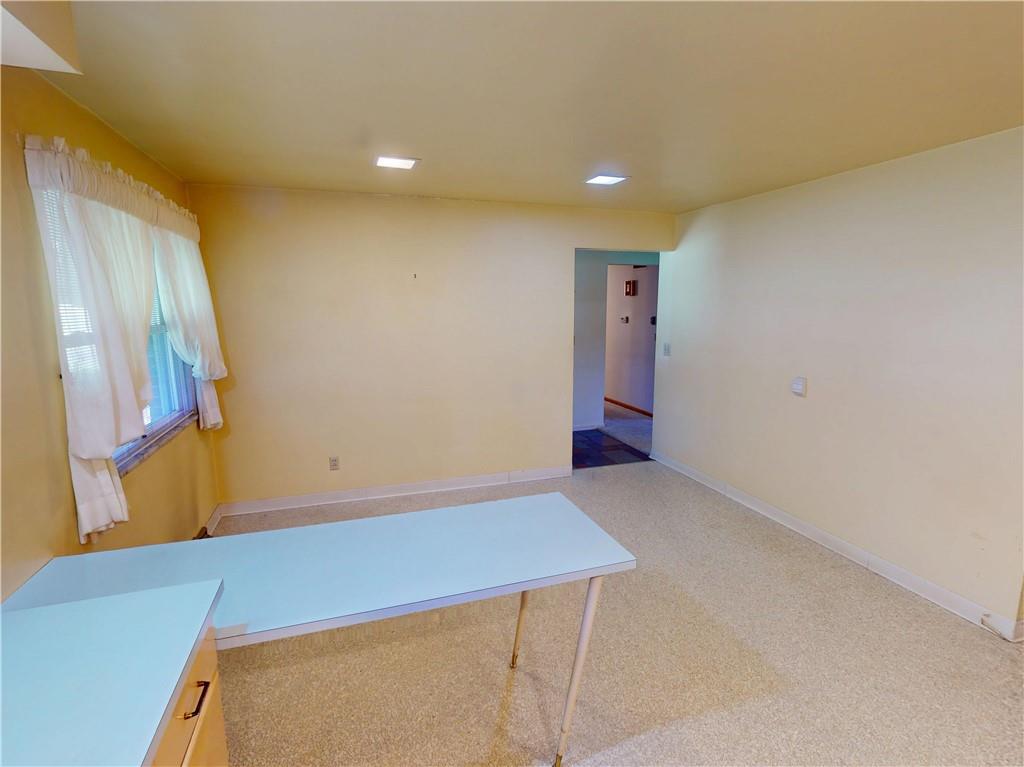 200 Cherokee Drive Butler, PA 16001 - Photo 7 of 16