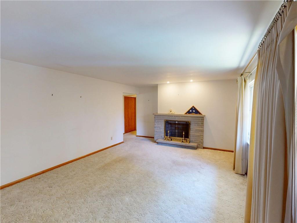 200 Cherokee Drive Butler, PA 16001 - Photo 8 of 16