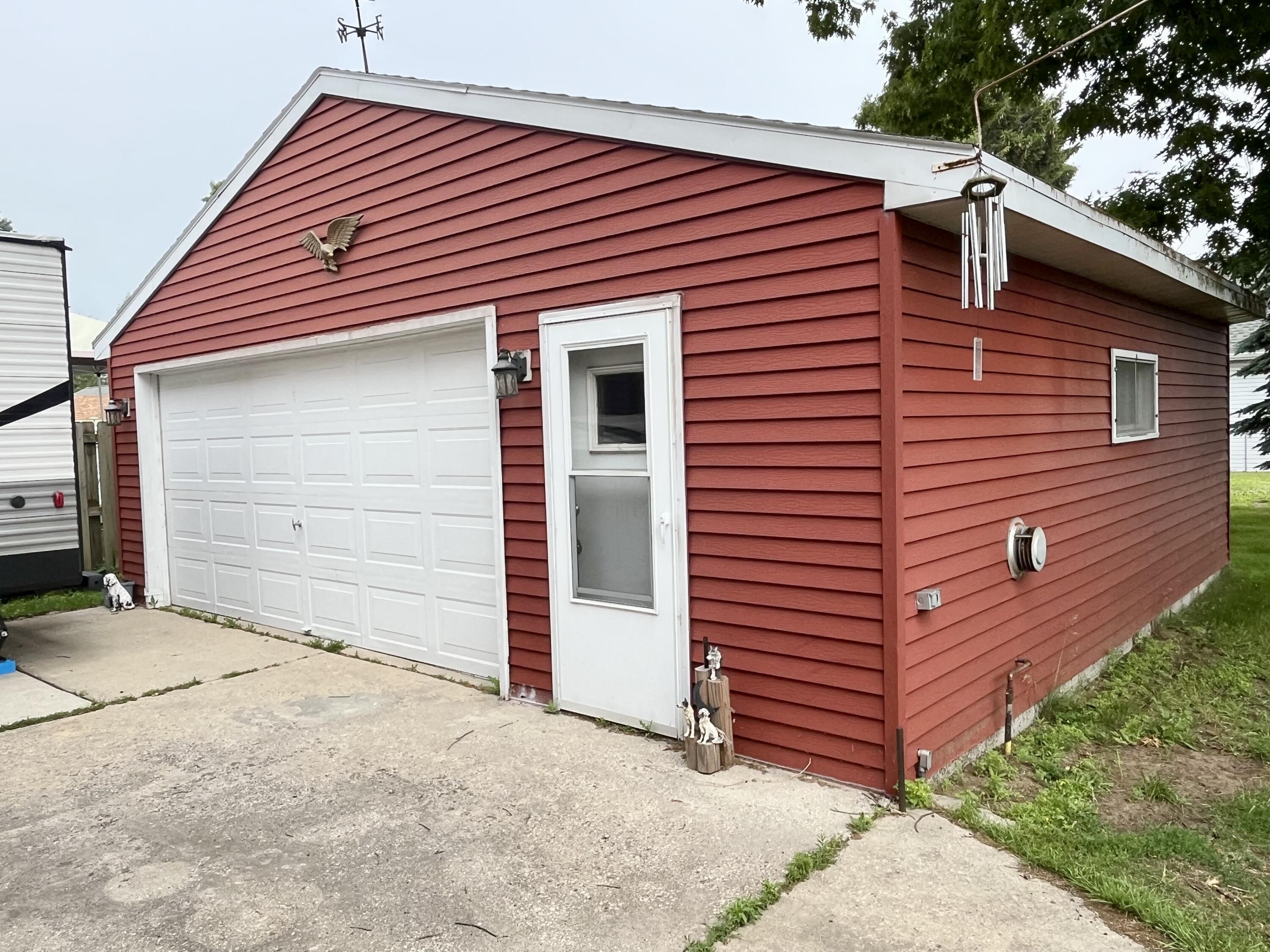 2304 13th Street Two Rivers, WI 54241 - Photo 22 of 24 IMG_0479