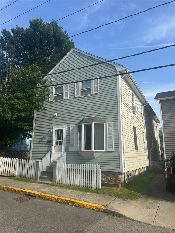 17 Mc Allister Street Newport, RI 02840 - Photo 1 of 38