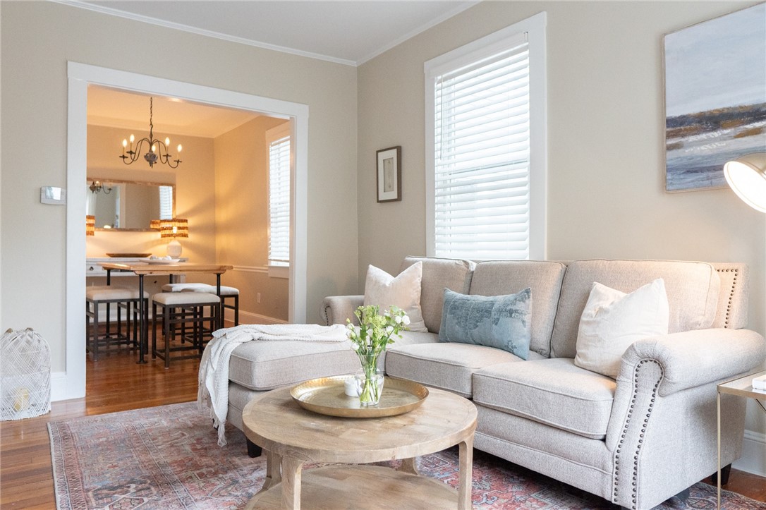 17 Mc Allister Street Newport, RI 02840 - Photo 11 of 38