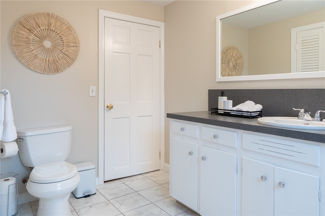 17 Mc Allister Street Newport, RI 02840 - Photo 16 of 38