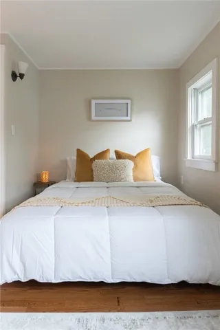 $2,800 | 17 Mc Allister Street, Newport, RI 02840