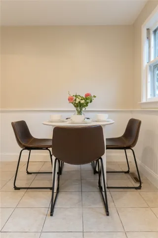 $2,800 | 17 Mc Allister Street, Newport, RI 02840