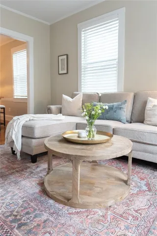 $2,800 | 17 Mc Allister Street, Newport, RI 02840