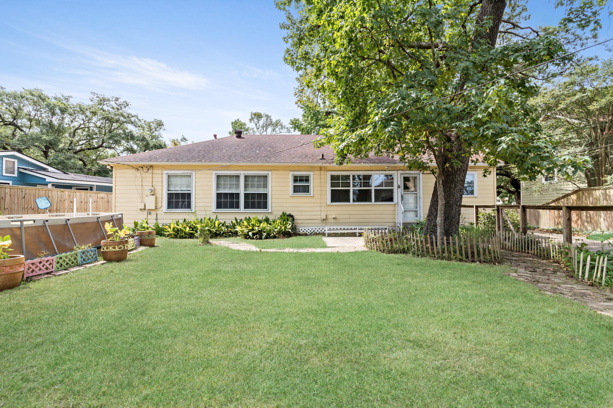 2660 Long Street Beaumont, TX 77702 - Photo 30 of 37