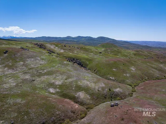$1,700,000 | Tbd 277-ac Tbd 277-ac Timber Butte Road, Sweet, ID 83670