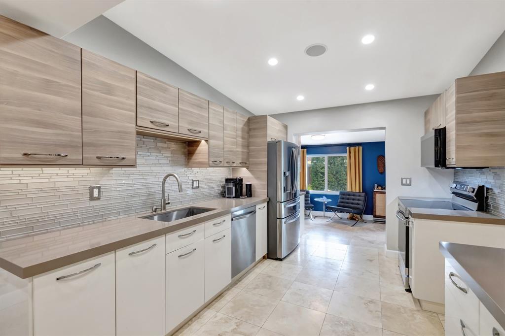 201 Northeast 28th Court Wilton Manors, FL 33334 - Photo 14 of 83