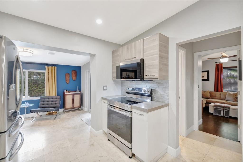 201 Northeast 28th Court Wilton Manors, FL 33334 - Photo 19 of 83