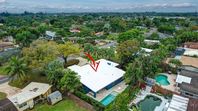 $1,350,000 | 201 Northeast 28th Court, Wilton Manors, FL 33334