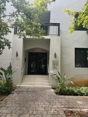 $2,150 | 2158 Southwest 14th Terrace, Unit 207, Miami, FL 33145