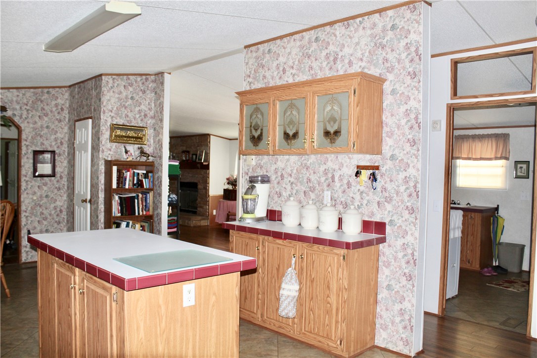 690 Poplar Springs Road Westminster, SC 29693 - Photo 10 of 36 Gallery Image 10