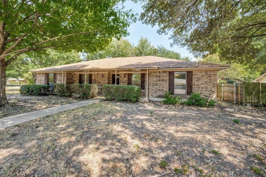 3204 Broken Arrow Road Denton, TX 76209 - Photo 3 of 24 Gallery Image 3