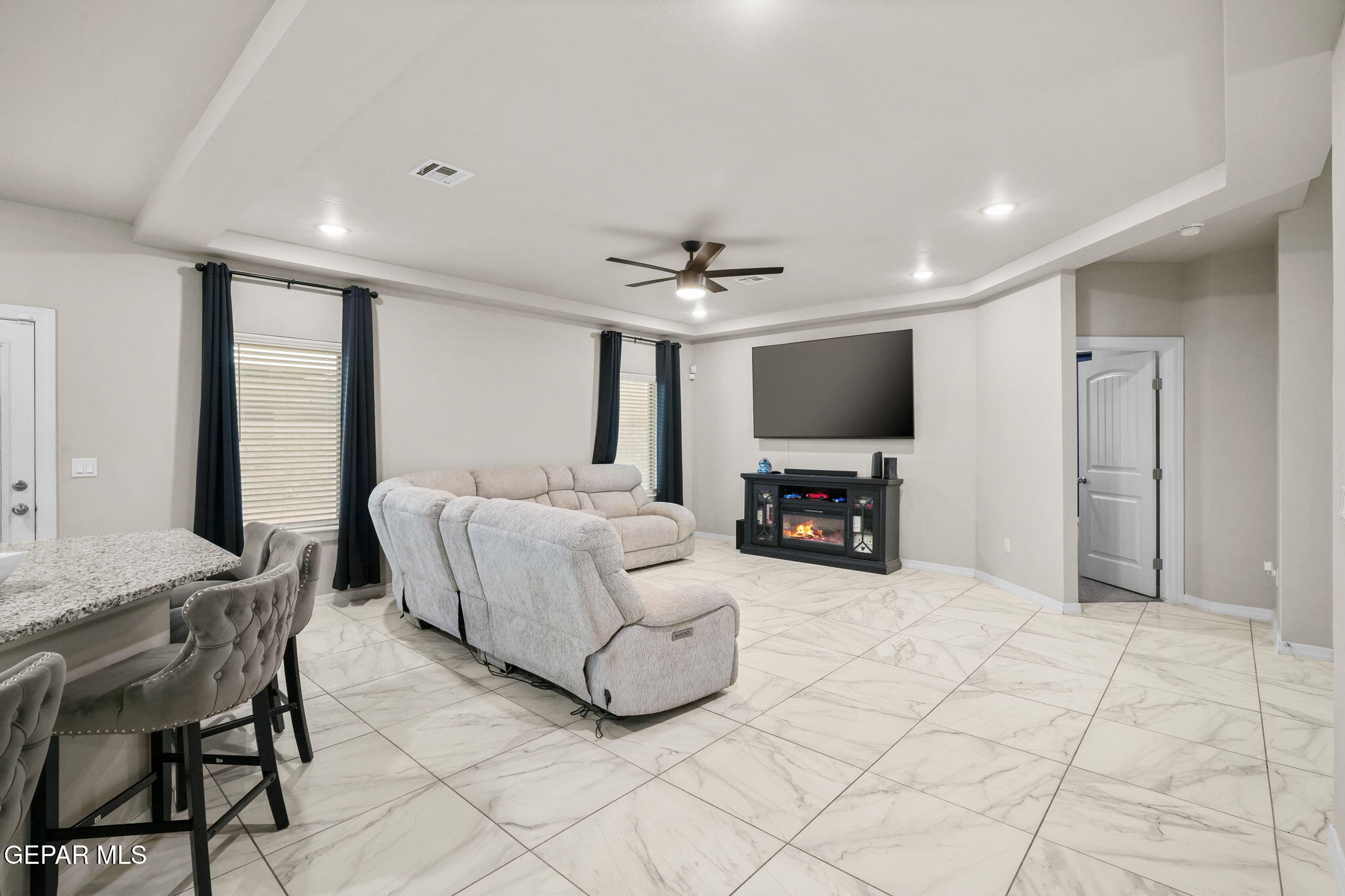 356 Plateau Drive Socorro, TX 79927 - Photo 9 of 51 356 Pleateau-9