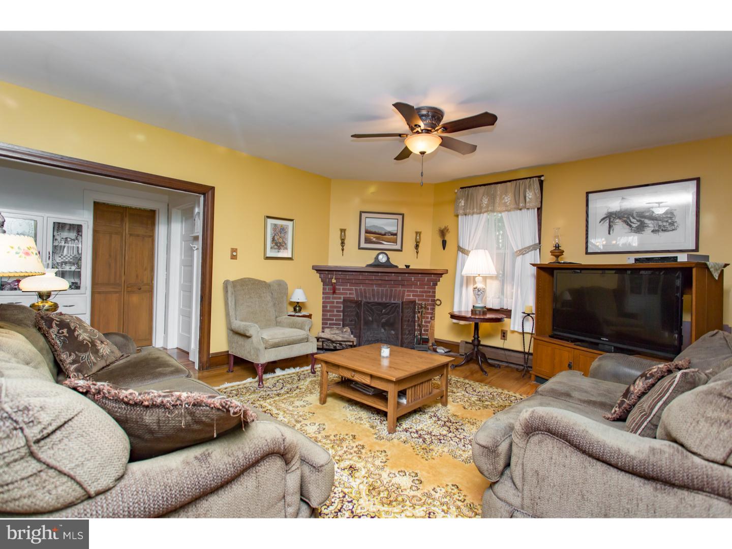 1218 Ashbridge Road West Chester, PA 19380 - Photo 4 of 25 Gallery Image 4